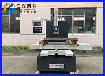 數(shù)控電火花小孔機(jī)床常見(jiàn)的問(wèn)題-仁光智能