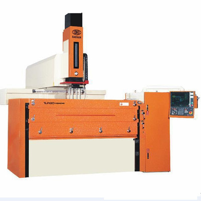 數(shù)控電火花機